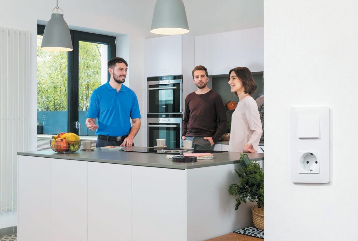 Розетки і вимикачі Schneider Electric Unica – сучасний дизайн та якість